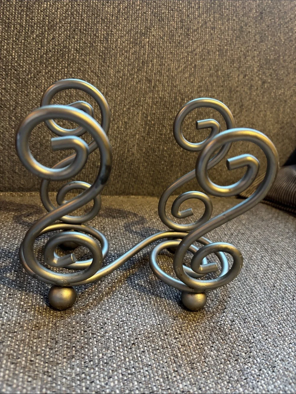 Decorative Metal Scroll napkin holder in Metallic Gray